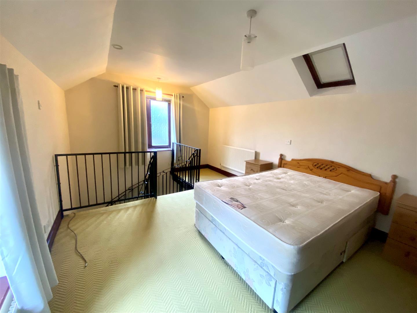 1 THE COURTYARD, WERN DEW FARM, ABERKENFIG.